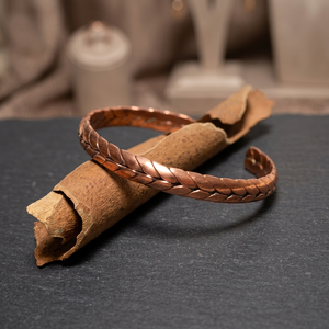 กำไลข้อมือทองแดงถักแบบแฮนด์เมด งานฝีมือโลหะแบบดั้งเดิม รูปทรงวงกลม - Product Image 3