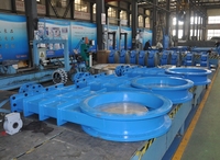 Vanne à couteau à bride en acier au carbone Grande taille DN1800 Options d'alimentation électrique manuelle Contrôle de la gazole de l'eau Liste de prix incluse