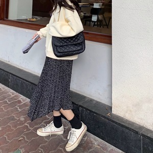 Sac à bandoulière matelassé à chaîne pour femmes, noir, grande taille, sac à bandoulière décontracté à la mode, boucle magnétique, 7 pouces - Product Image 5