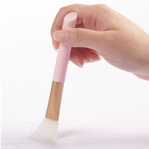 Pinceau applicateur de <span class=keywords><strong>masque</strong></span> facial en silicone avec tête douce et manche en plastique <span class=keywords><strong>pour</strong></span> <span class=keywords><strong>les</strong></span> soins de beauté DIY à domicile - Product Image 4