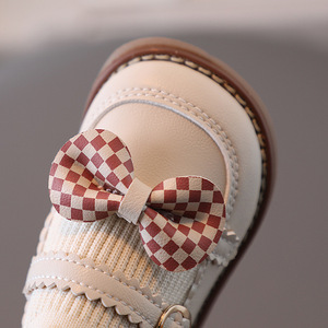 Chaussures de bébé en gros pour filles de 0 à 3 ans, chaussures de princesse pour enfants, chaussures souples à semelle souple pour tout-petits - Product Image 5