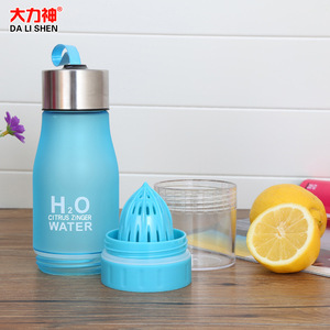 Da Li Shen H2O Citrus Zinger Water Bottle With Lemon Infuser Portable Fruit Tea Cup For Camping Unisex Plastic Drinkware - Product Image 2