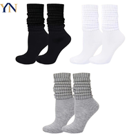 Chaussettes mi-mollet pour femmes en noir, blanc et gris, couleurs unies, chaussettes simples et polyvalentes pour le printemps et l'automne