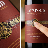 Etiquetas Personalizadas para Bebidas y Vino, con Estampado Dorado, Vinilo Adhesivo en Relieve, Logotipo 3D, Código de Barras, Ecológicas e Impermeables