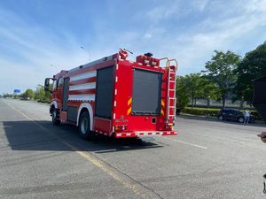 Nouveau véhicule de lutte contre les incendies Diesel HOWO avec pompe à eau haute capacité et système de mousse pour la protection incendie industrielle - Product Image 4