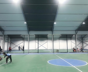 Marco de aluminio de fácil instalación, cubierta de campo de tenis de pádel, tienda de techo, cancha de baloncesto, construcción de cancha de fútbol sala - Product Image 6