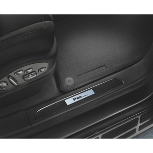 Bande décorative de seuil en fibre de carbone, bande décorative de seuil de porte automobile en carbone sec brillant pour Cayenne Macan Panamera - Product Image 5