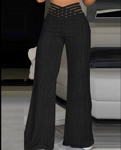 Pantalones Cortos de Mujer de Tela Elástica Jacquard para Primavera y Otoño - Product Image 3