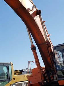 รถขุดไฮดรอลิกแบบตีนตะขาบมือสอง EX400 & EX200-3 Hitachii แบคโฮ บุ้งกี๋ 1.6 เมตร กำลัง 60 กิโลวัตต์ - Product Image 6