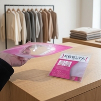 Sacs à fermeture éclair imprimés sur mesure à trois côtés, pochettes en plastique transparent givré avec logo pour emballage de lingerie, vêtements et articles de mode.