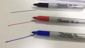 Wholesale <strong>Sharpie</strong> <strong>Ultra</strong> <strong>Fine</strong> <strong>Point</strong> Colored Permanent Markers 0.5mm for Fabric - Product Image 2