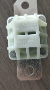 กล่องฟิวส์แบตเตอรี่พลาสติกคุณภาพสูง SL-B36 สำหรับ <span class=keywords><strong>BMWIX3</strong></span> 61279845435 สภาพใหม่ - Product Image 2