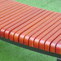 Meubles d'extérieur personnalisés, banc de rue, banc de patio en bois long