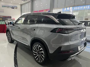 Baic X7 com volante à esquerda, carro novo automotivo X7 a gasolina, SUV usado a gasolina de alta qualidade, 200 km/h, compacto, SUV 2023, 1.5t, novo, Pequim X7