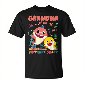 T-shirt « Grand-mère du requin d'anniversaire » pour une célébration amusante en famille - Product Image 2
