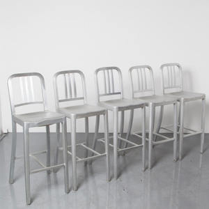 Tabouret de bar moderne en aluminium bleu marine pour extérieur, idéal pour jardin, hôtel, club et location pour événements (mariages, fêtes) - Product Image 4