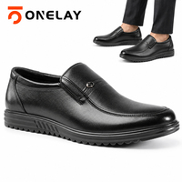 Chaussures décontractées pour hommes en cuir véritable lisse noir, confortables et souples, avec logo personnalisé, vente en gros directe d'usine