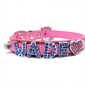Elegante Collar Rosa de PU para Perro con Decoración de Remaches, Cierre de Hebilla Duradero, Collar de Entrenamiento para Perros para Todas las Estaciones - Product Image 6