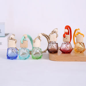 Diffuseur d'aromathérapie pour voiture, flacon de parfum en verre vide coloré de forme carrée, avec bouchon à vis et bâtonnets, pour huiles essentielles - Product Image 2