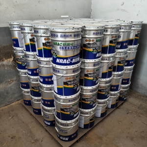 Revêtement imperméabilisant en caoutchouc non durcissant, peinture bitumineuse modifiée SBS SBR pour projets d'étanchéité de toitures - Product Image 1