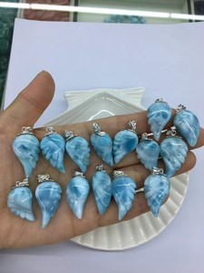 Pendentif Larimar Ocean <span class=keywords><strong>Magic</strong></span>, captivant avec ses tons bleus caribéens et son élégance artisanale - Product Image 6