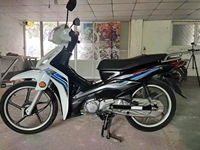 Kit de moto à essence à deux roues de 110 cm3, motos Cub, moteur Zongshen 4 temps en vente par Stork