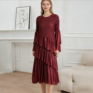 Abito Miyake da donna elegante plissettato Midi abito a maniche svasate di alta qualità con frange per feste di quattro stagioni - Product Image 2