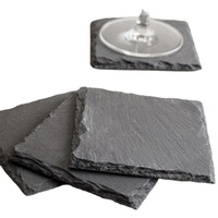 Sottobicchiere quadrato in ardesia grigio scuro vintage ecologico semplice con venature in pietra naturale e cuscinetti in EVA sul retro
