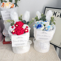 Buket bunga mawar benang buket kelinci boneka lucu hadiah ulang tahun Hari Ibu Valentine untuk pacar dan pacar