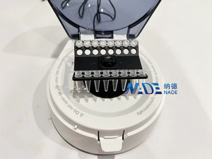 नई डिजाइन 7000 आरपीएम पोर्टेबल पाम माइक्रो सेंट्रीफ्यूज ओम मिनी सेंट्रीफ्यूज ओम मिनी सेंट्रीफ्यूज ओम मिनी सेंट्रीफ्यूज - Product Image 4