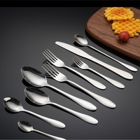 Ensemble de couverts professionnels de style vintage avec finition miroir, coffret cadeau durable de qualité supérieure pour la décoration de table de fête familiale
