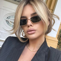 Gafas de Sol de Diseño de Lujo 2026 para Mujer, Montura Rectangular Pequeña, Gafas de Sol Cuadradas de Metal de Alta Calidad, Nuevas Gafas de Sol Negras Sexys