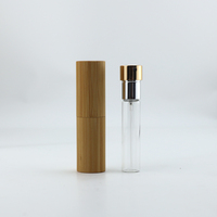 Flacon de parfum écologique en bambou avec vaporisateur de 8 ml et 10 ml, mini vaporisateur de parfum portable rechargeable