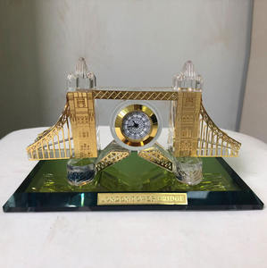 Souvenir en cristal de la <span class=keywords><strong>Tower</strong></span> <span class=keywords><strong>Bridge</strong></span> de Londres, MH-G0453 - Product Image 3