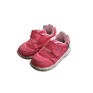 Zuecos Abiertos Antideslizantes Color Rosa para Niños Gracer con Decoraciones de Conejo y Zanahoria para Uso en Interiores y Exteriores - Product Image 2