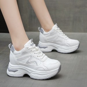 รองเท้าผ้าใบส้นตึกแบบสวม ส้นสูง พิมพ์โลโก้ได้ตามต้องการ รุ่นใหม่ปี 2025 รองเท้าลำลองใส่สบายสำหรับผู้หญิง - Product Image 5