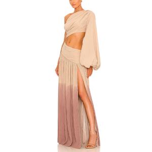 Vestido largo de verano para mujer con un solo hombro y manga larga, diseño plisado personalizado con detalles recortados, patrón liso, tela de otoño - Venta al por mayor - Product Image 4