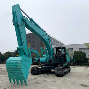 Excavatrice sur chenilles hydraulique Kobelco avec godet de terrassement, modèle d'occasion de 26 tonnes Sk260lc, d'origine japonaise, de seconde main - Product Image 1