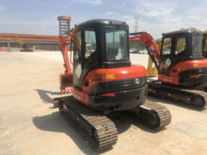 รถขุดมือสอง Kubota KXU55 5 ตัน ขายดี พร้อมอะไหล่แท้ Caterpillar ประสิทธิภาพเยี่ยม เครื่องยนต์ มอเตอร์ แบริ่ง ปั๊ม - Product Image 4