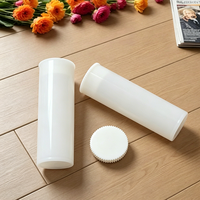 Gobelet en plastique premium avec couvercle dessiccant et étiquette à clapet pour tubes de vitamines effervescentes, usage alimentaire, modèle Cup10