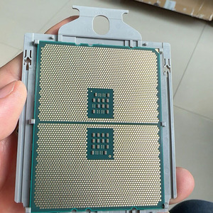 <span class=keywords><strong>CPU</strong></span> AMD EPYC 7313 Original, 16 Núcleos, 32 Subprocesos, 3.0GHz, 128MB, 155W, Socket SP3, Procesador de Servidor de 7nm - Product Image 2