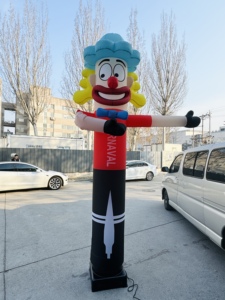 Üreticinin özelleştirilebilir baskılı tek bacak eğlence Waved Joker tasarım hava tüp adam ücretsiz örnek reklam şişme - Product Image 4