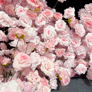 Venta Directa de Fábrica de Arco Floral en Forma de Corazón con Rosas Artificiales de Seda Rosa Romántico, un Fondo Romántico y Lujoso - Product Image 3