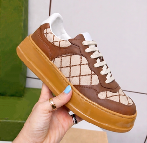 Chaussures de marche de luxe pour femmes, style créateur, baskets décontractées classiques pour hommes, chaussures de sport tendance à plateforme épaisse pour hommes - Product Image 1