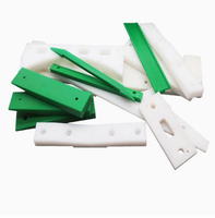 Blocs coulissants en nylon PA6 MC résistants aux chocs, rails de guidage en polyamide personnalisés pour machines à forte charge jingxianrunze