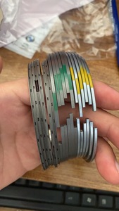 Jeu de segments de piston Kusima Factory 83 mm standard pour Mercedes Dodge 07-17 Sprinter NVC3 <span class=keywords><strong>V6</strong></span> 3.0L OM642 6420300024 6420300124 - Product Image 2