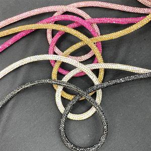 Cordoncino di Lusso con Cristalli e Strass per Felpe, Corda Tubolare con Strass S589, Nuovo Arrivo, Motivo con Strass da 6mm da Incollare - Product Image 6