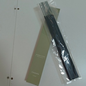 Incienso de Agarwood Jumbo para Exteriores, Incienso Natural con Variedad de Aromas: Sándalo, Té, Rosa, Lavanda, Pino, Jazmín - Product Image 3