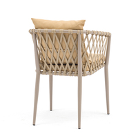 Ensemble de mobilier de patio moderne et portable pour extérieur, avec chaise de salle à manger empilable en aluminium et corde tressée, et coussin de bar de jardin
