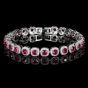 Customized Fashionable Retro <b>Red</b> Sapphire Light Luxury Full Diamond Charm Gold-plated <b>Bracelet</b> for Women Wholesale - Product Image 2